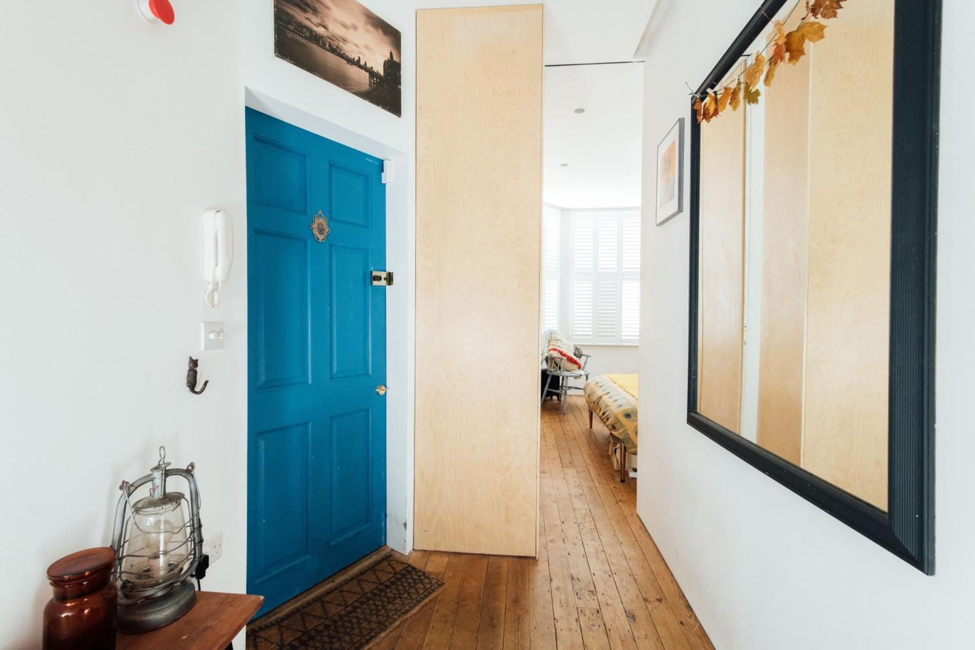 Stylish 2 Bedroom Flat With A Private Sauna 핀칠리 외부 사진